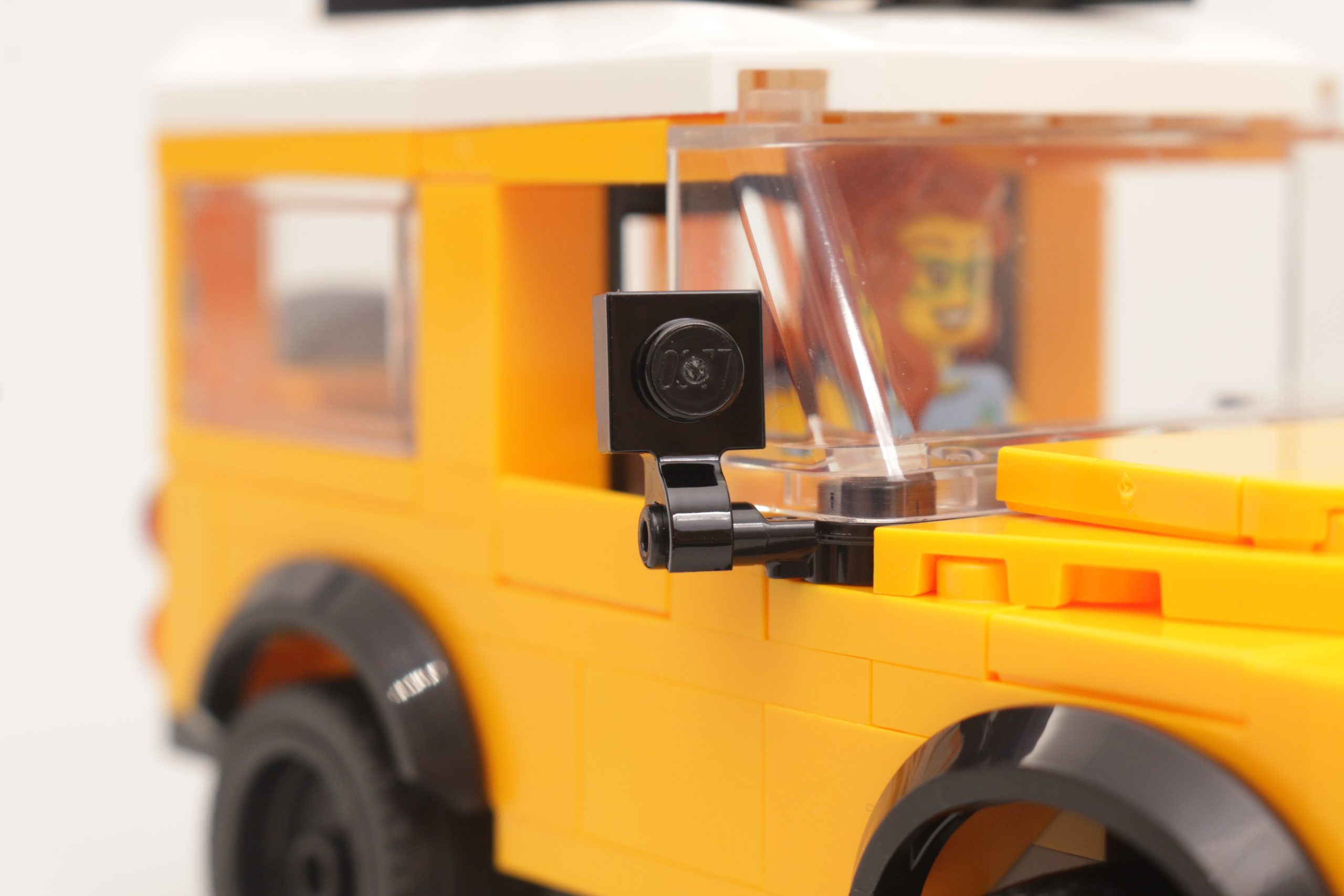 LEGO Creator 40650 Land Rover Classic Defender review 15 scaled