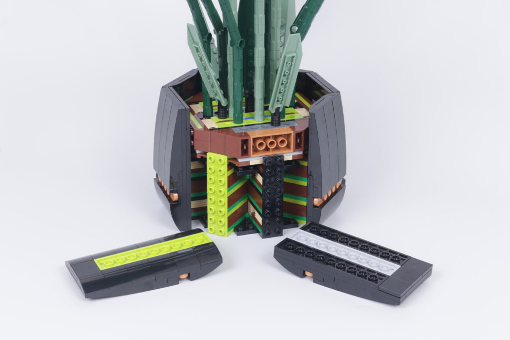 LEGO Botanical Collection 10289 Bird Of Paradise review 23