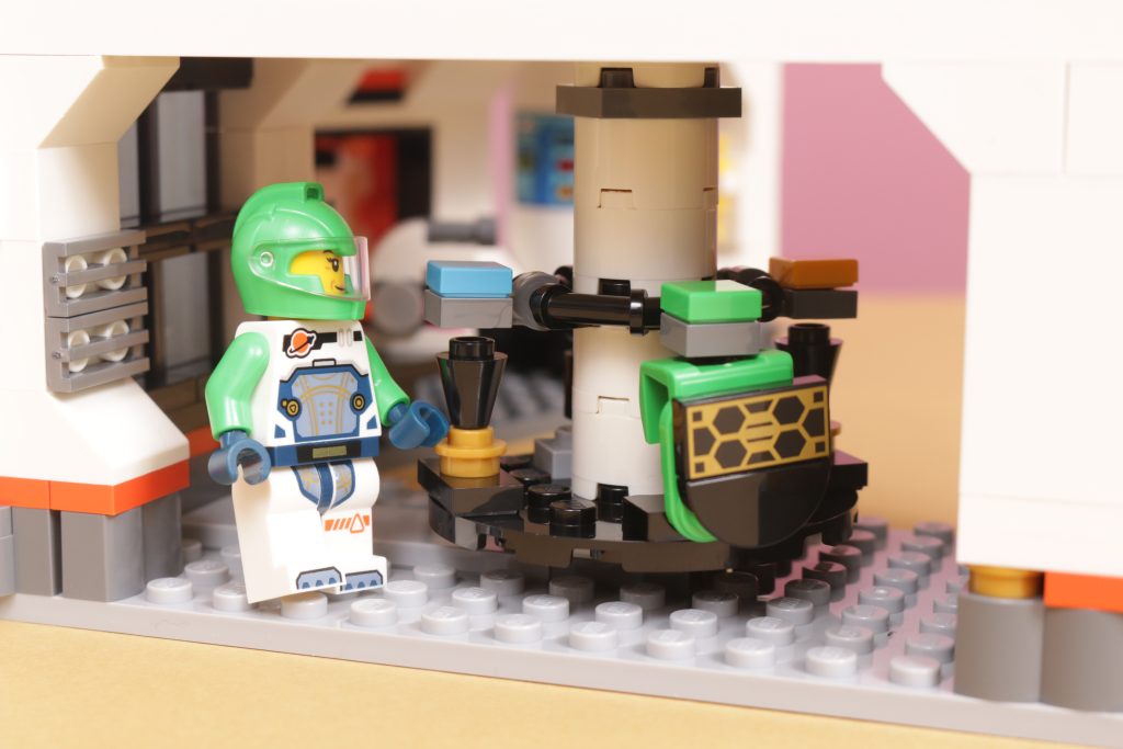 LEGO City 60434 Space Base and Rocket Launchpad review 33 1024x683