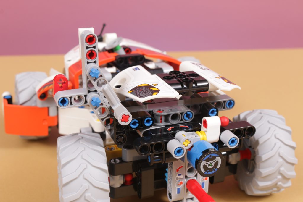 LEGO Technic 42178 Surface Space Loader review 26 1024x683