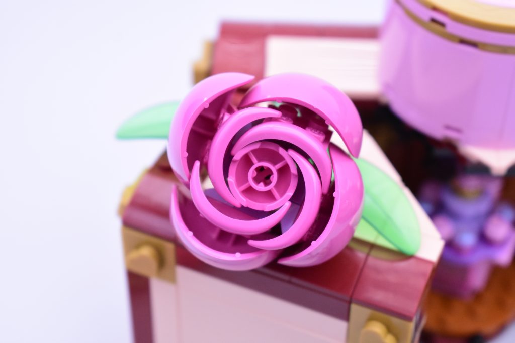 LEGO Wicked 75683 Glinda Elphabas Dormitory review 13 1024x683