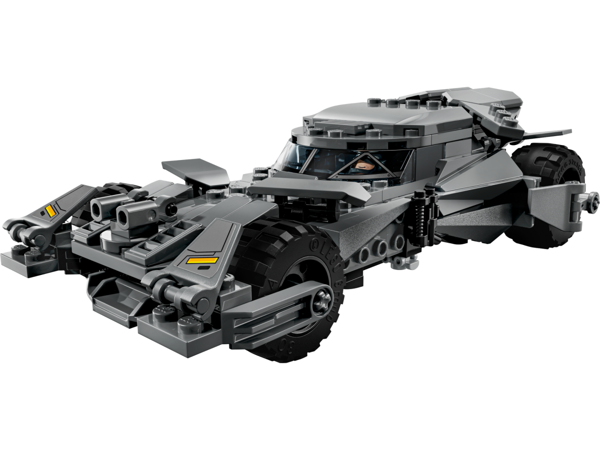 LEGO DC 76331 Batman v Superman Batmobile 6 1200x900