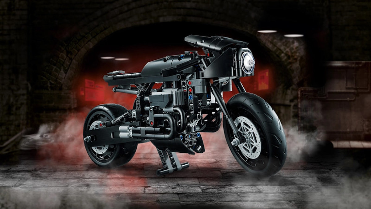 LEGO Technic has room for more Batman builds