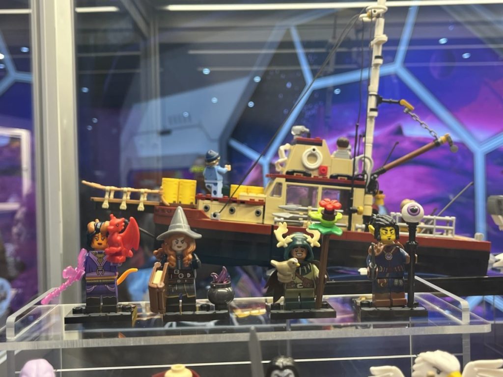 Nerdist LEGO DD Minifigures new 1 1024x768