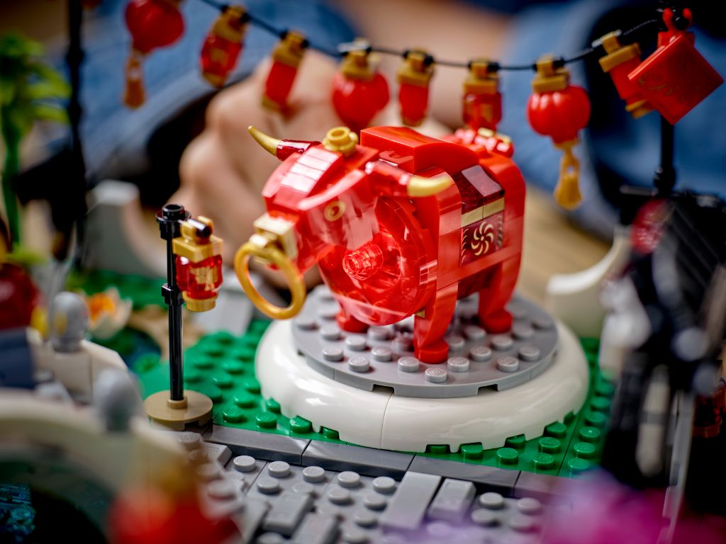 LEGO 80107 Spring Lantern Festival 13