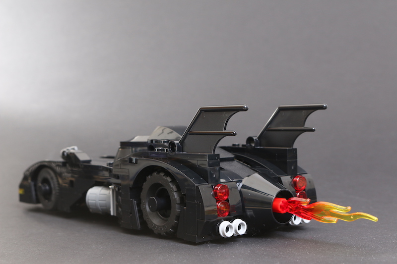 40433 1989 Batmobile Limited Edition review 5