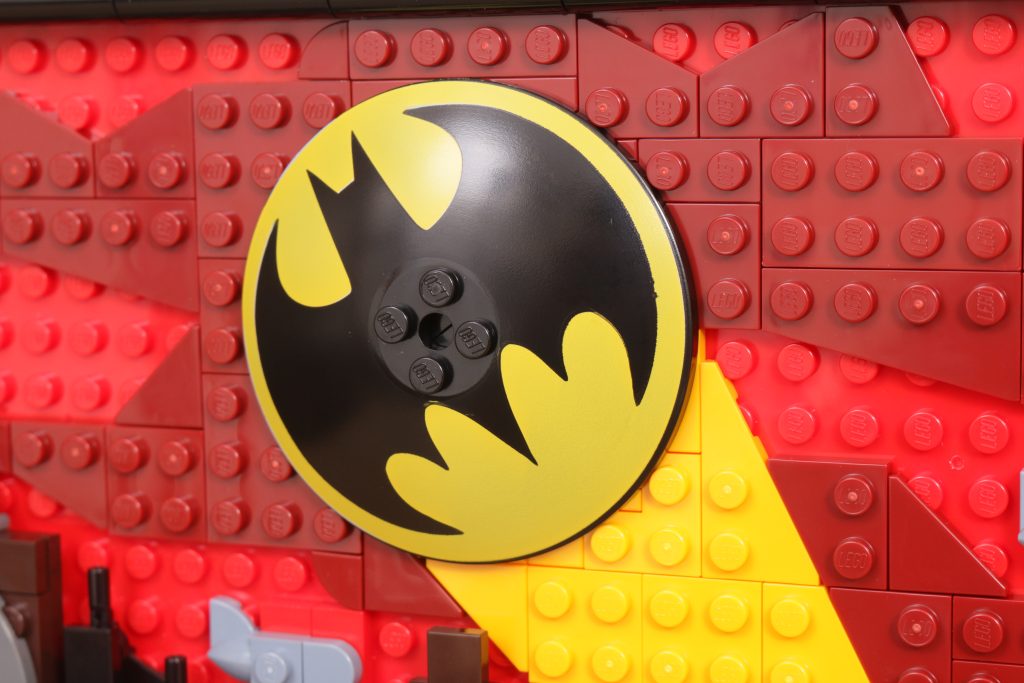 LEGO Batman 76271 Batman The Animated Series Gotham City review 15 1024x683
