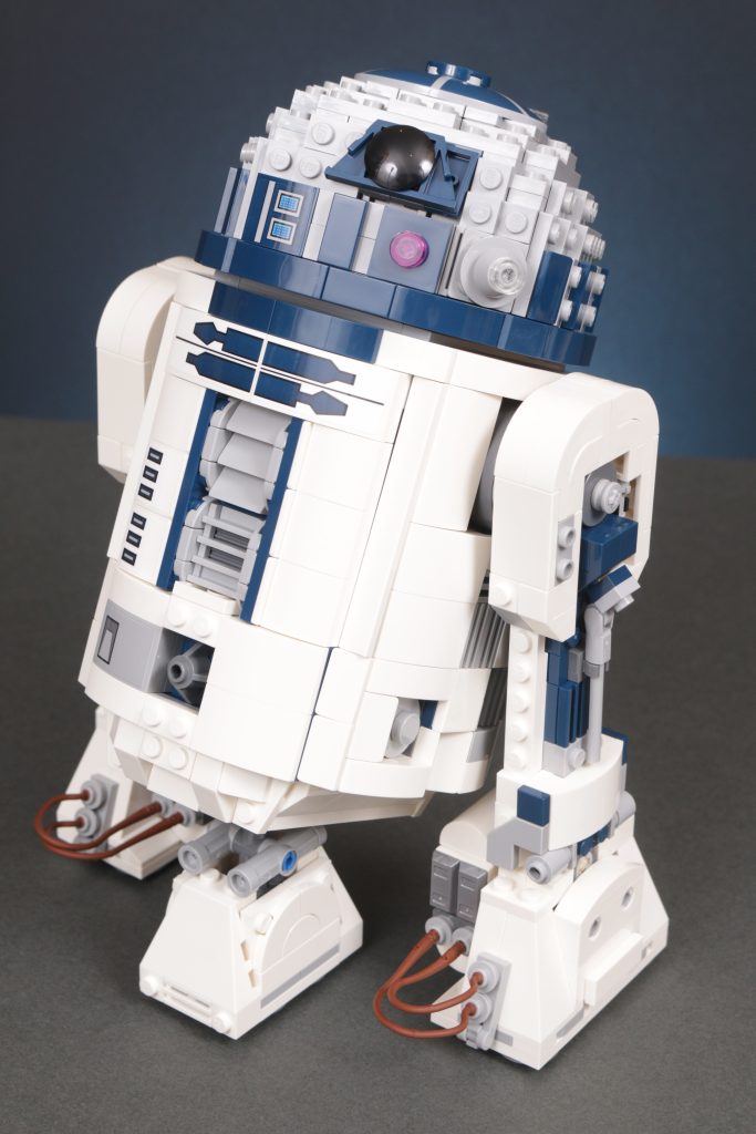 LEGO Star Wars 75379 R2 D2 review 6 683x1024