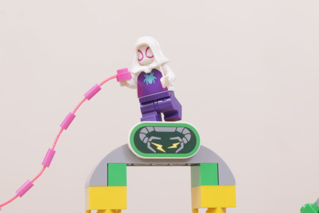 LEGO Marvel 10783 Spider Man at Doc Ocks Lab review 4 1024x683