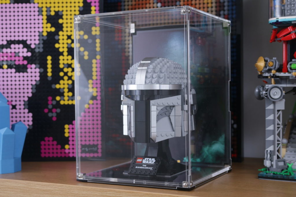 LEGO Star Wars Mandalorian Stormtrooper Scout Trooper Luke Skywalker Red Five Darth Vader Boba Fett Helmet Wicked Brick Display Case review 40 1024x683