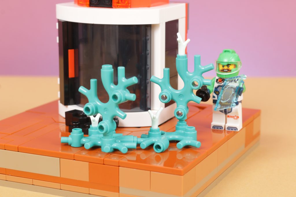 How to LEGO – Building space terrain part II step by step guide 130 1024x683