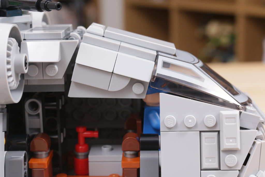 LEGO Star Wars 75338 Ambush on Ferrix review 16 1024x683