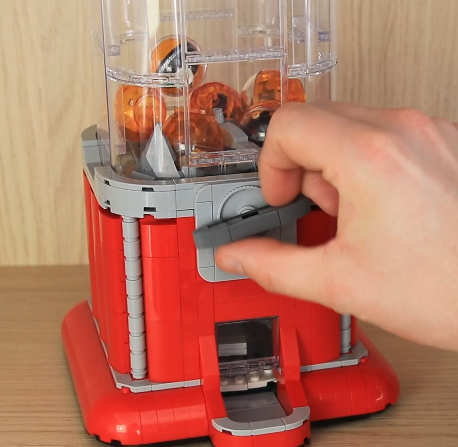 LEGO Ideas minifigure prize machine
