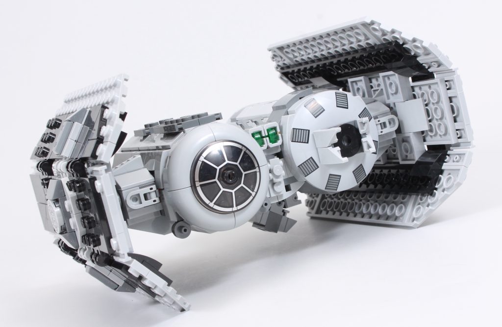 LEGO Star Wars 75347 TIE Bomber review 28 1024x667