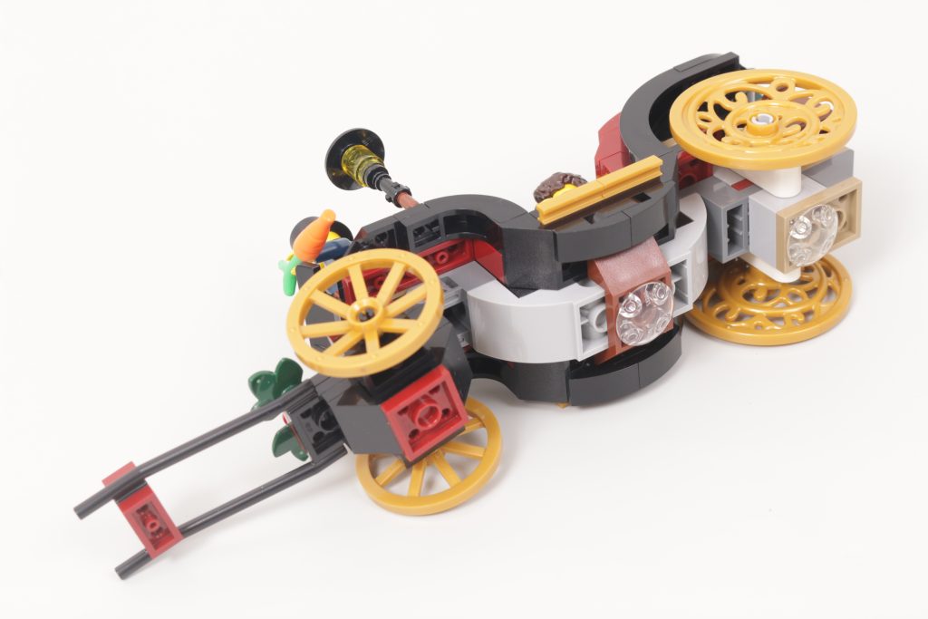 LEGO 40603 Wintertime Carriage Ride gift with purchase review 12 1024x683