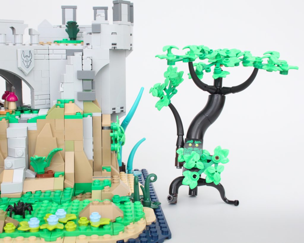 LEGO Ideas 21348 red dragons tale dungeons and dragons review 22 1024x819