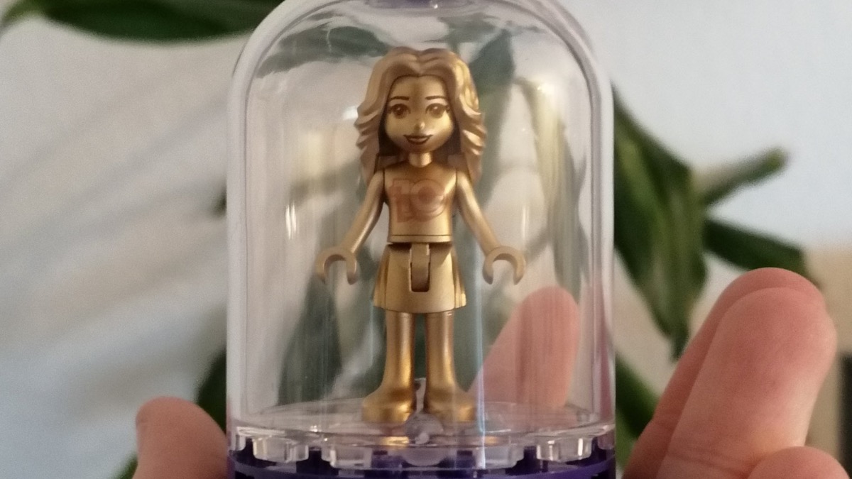 LEGO Friends 10th anniversary exclusive gift revealed