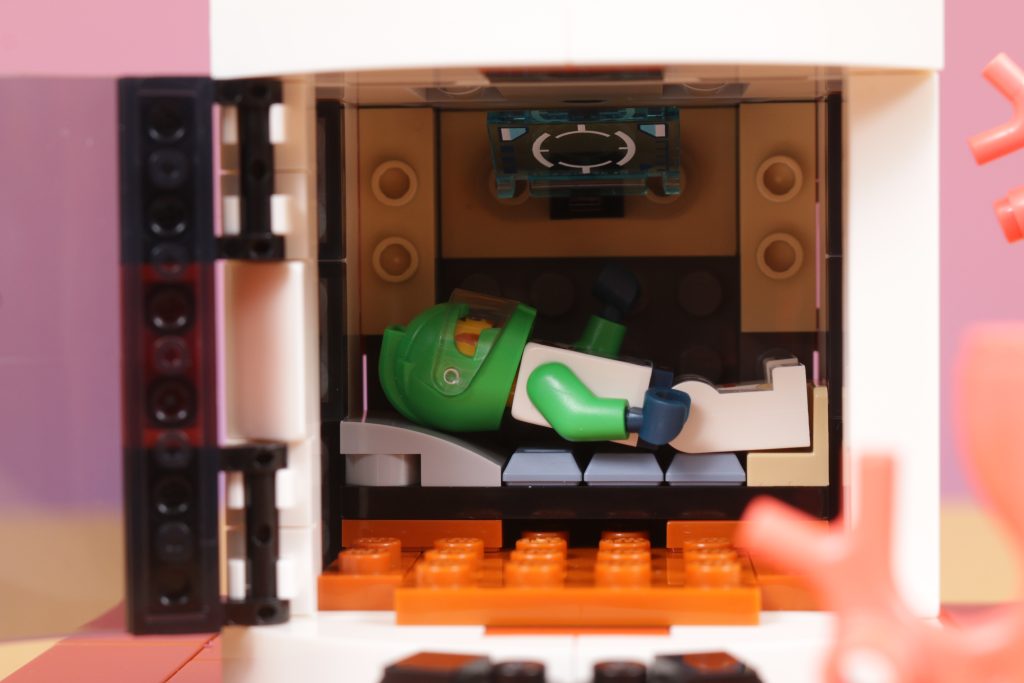 How to LEGO – Building space terrain part II step by step guide 113 1024x683