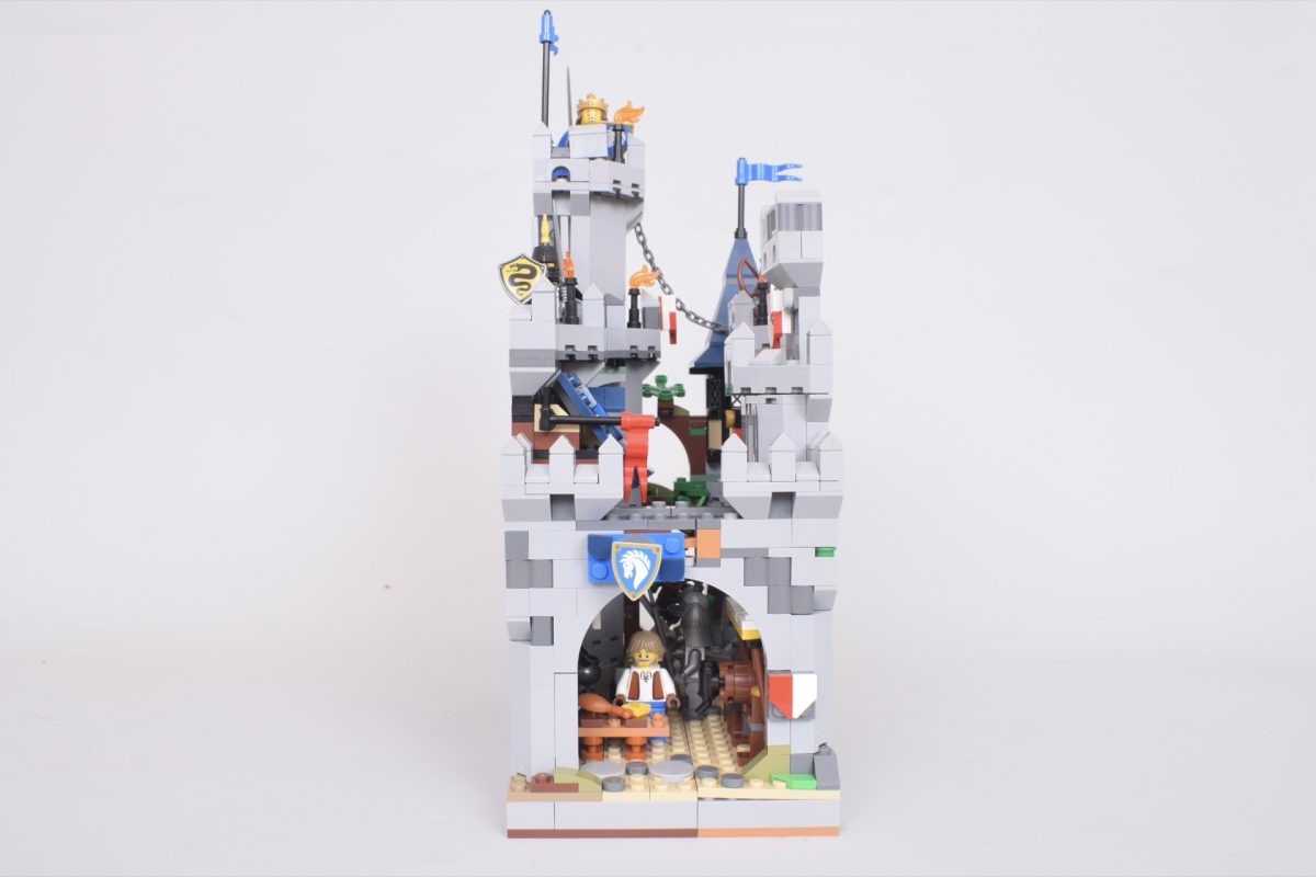 LEGO Creator 3 in 1 31168 Medieval Horse Knight Castle book nook 15 1200x800