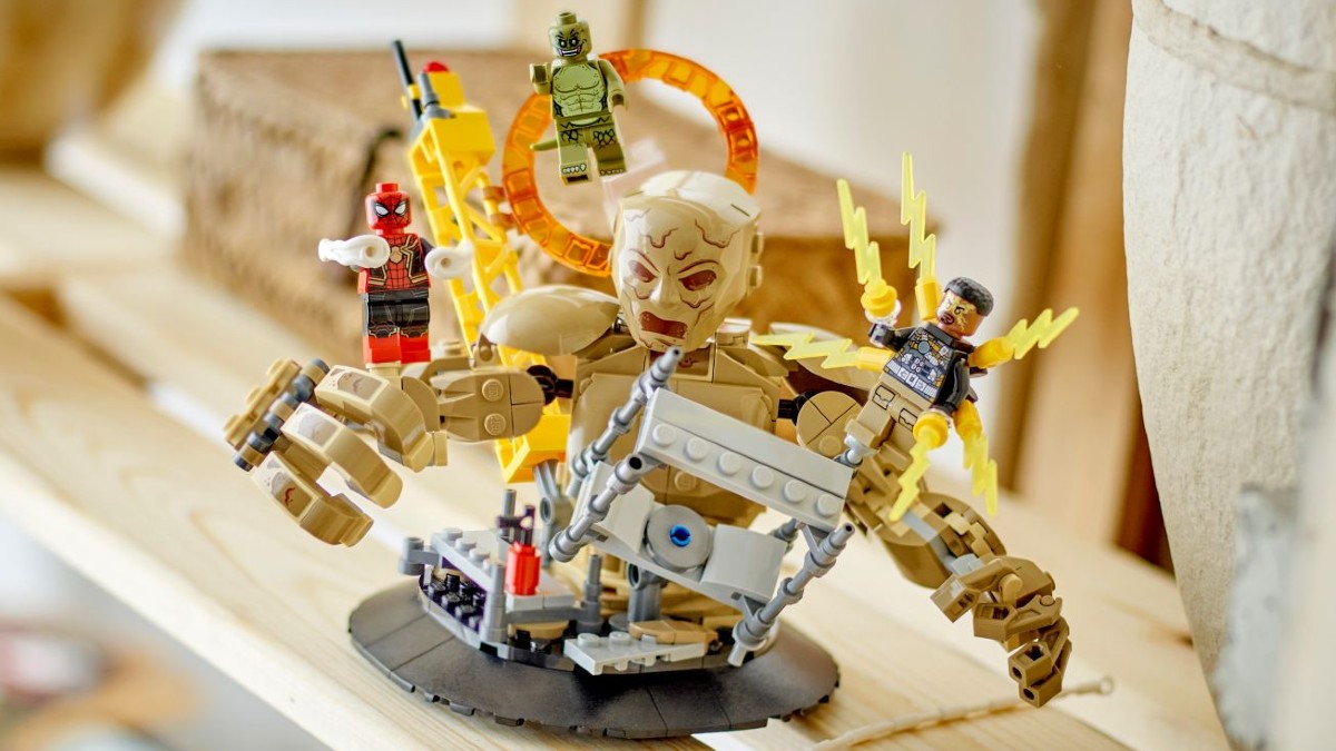 LEGO The Amazing Spider-Man minifigures are nearly complete