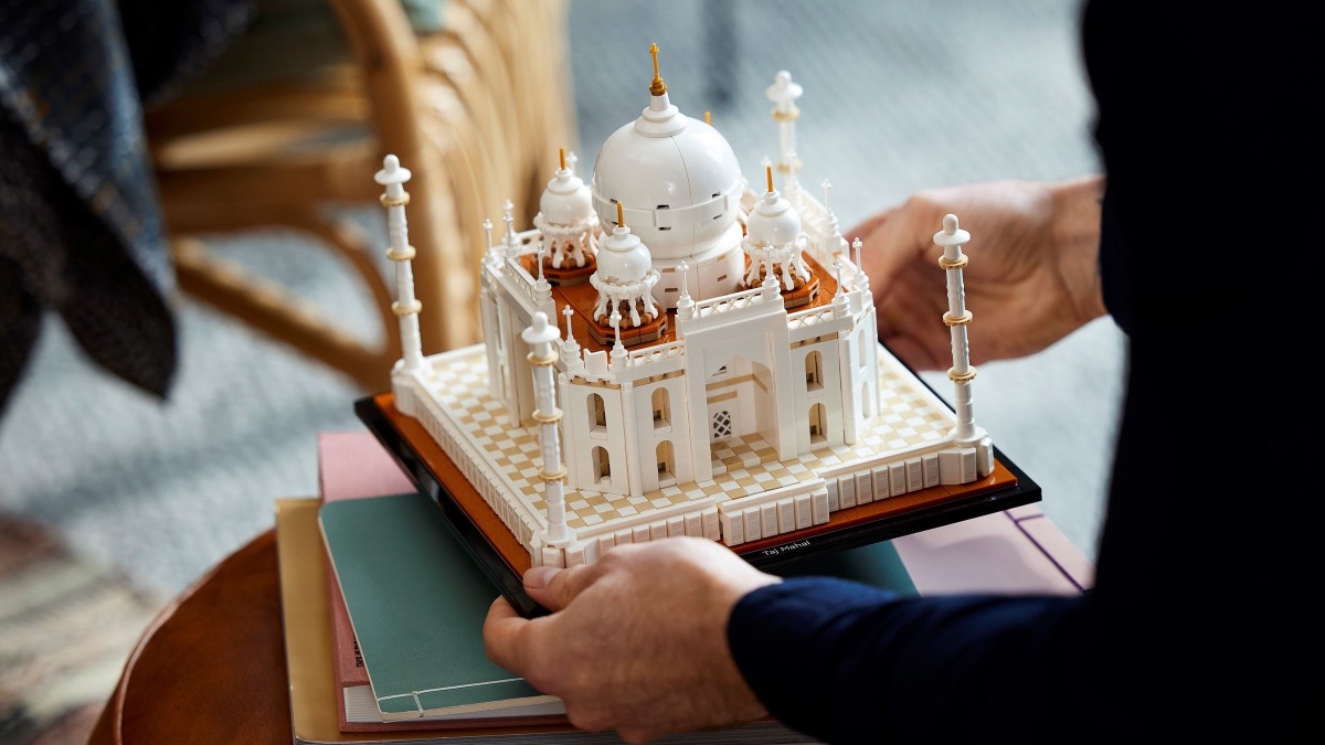 Every LEGO Architecture set retiring in 2024 and beyond – February update