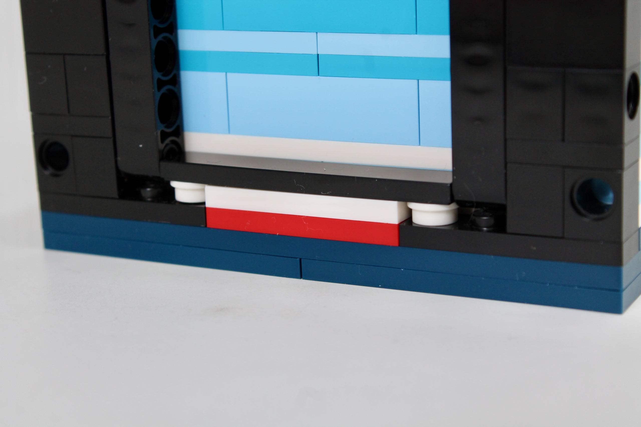LEGO Ideas 21340 Tales of the Space Age review 26 scaled