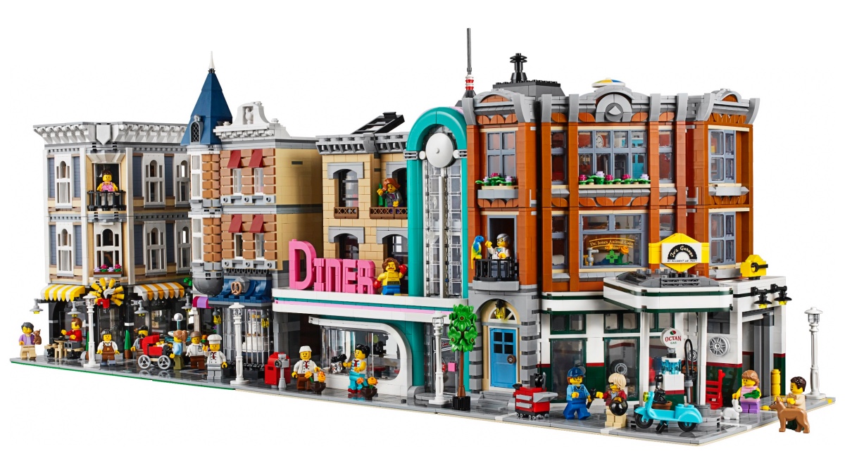The oldest LEGO modular building currently available is back in stock – with a price bump